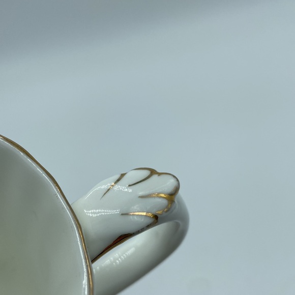 Royal Albert Lavender Rose Bone China Footed Montrose Coffee Tea Mug Floral - Picture 8 of 14